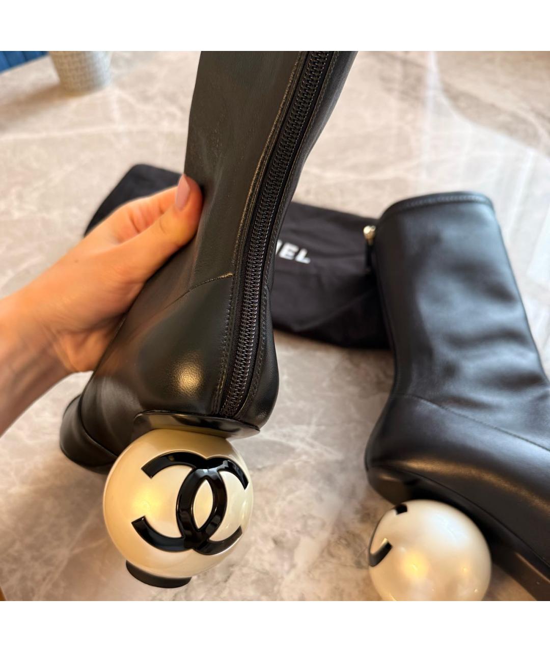 CHANEL Черные кожаные ботильоны, фото 3