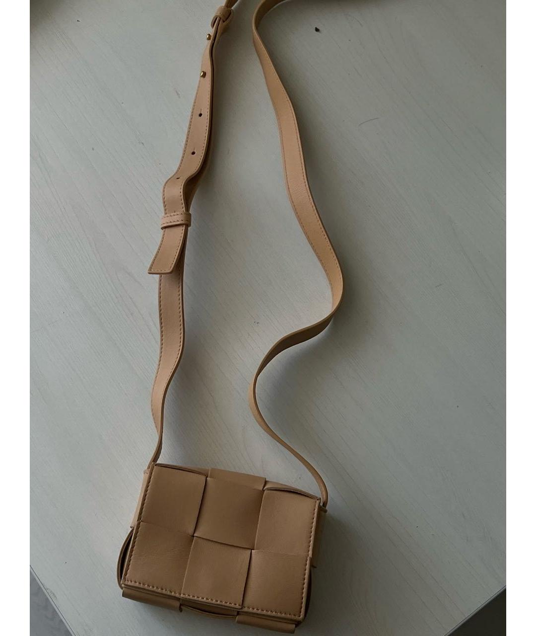 BOTTEGA VENETA Бежевая кожаная поясная сумка, фото 5