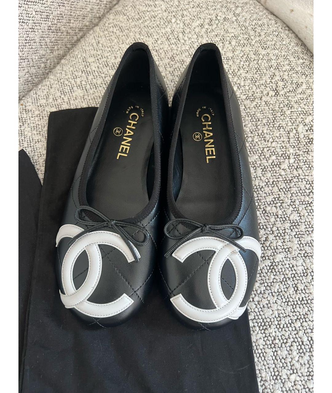 CHANEL Черные кожаные балетки, фото 2
