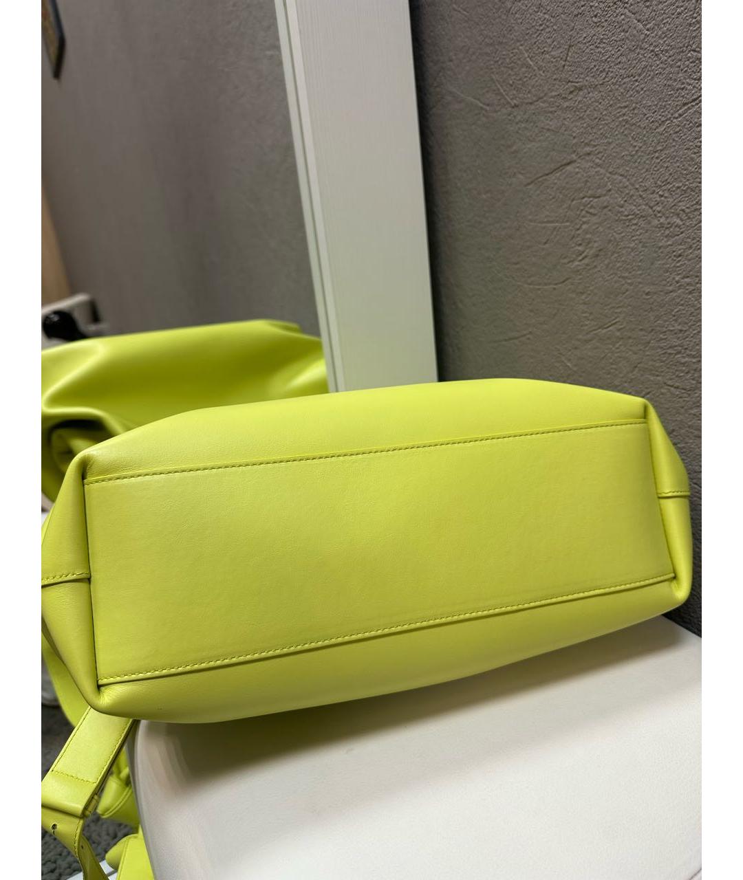 BOTTEGA VENETA Салатовая кожаная сумка с короткими ручками, фото 5