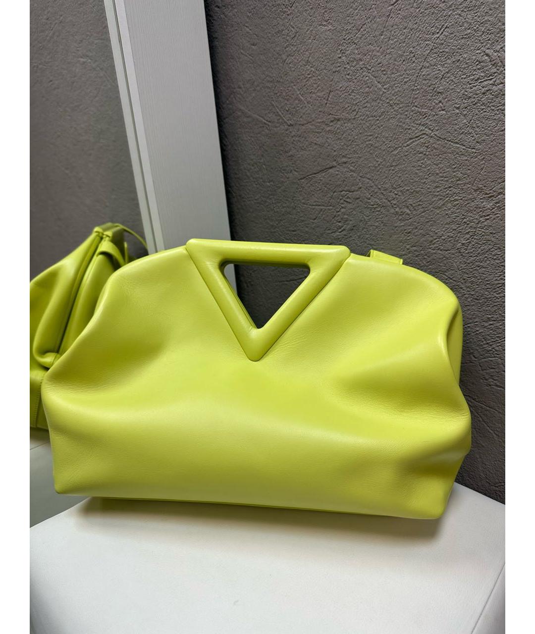BOTTEGA VENETA Салатовая кожаная сумка с короткими ручками, фото 2