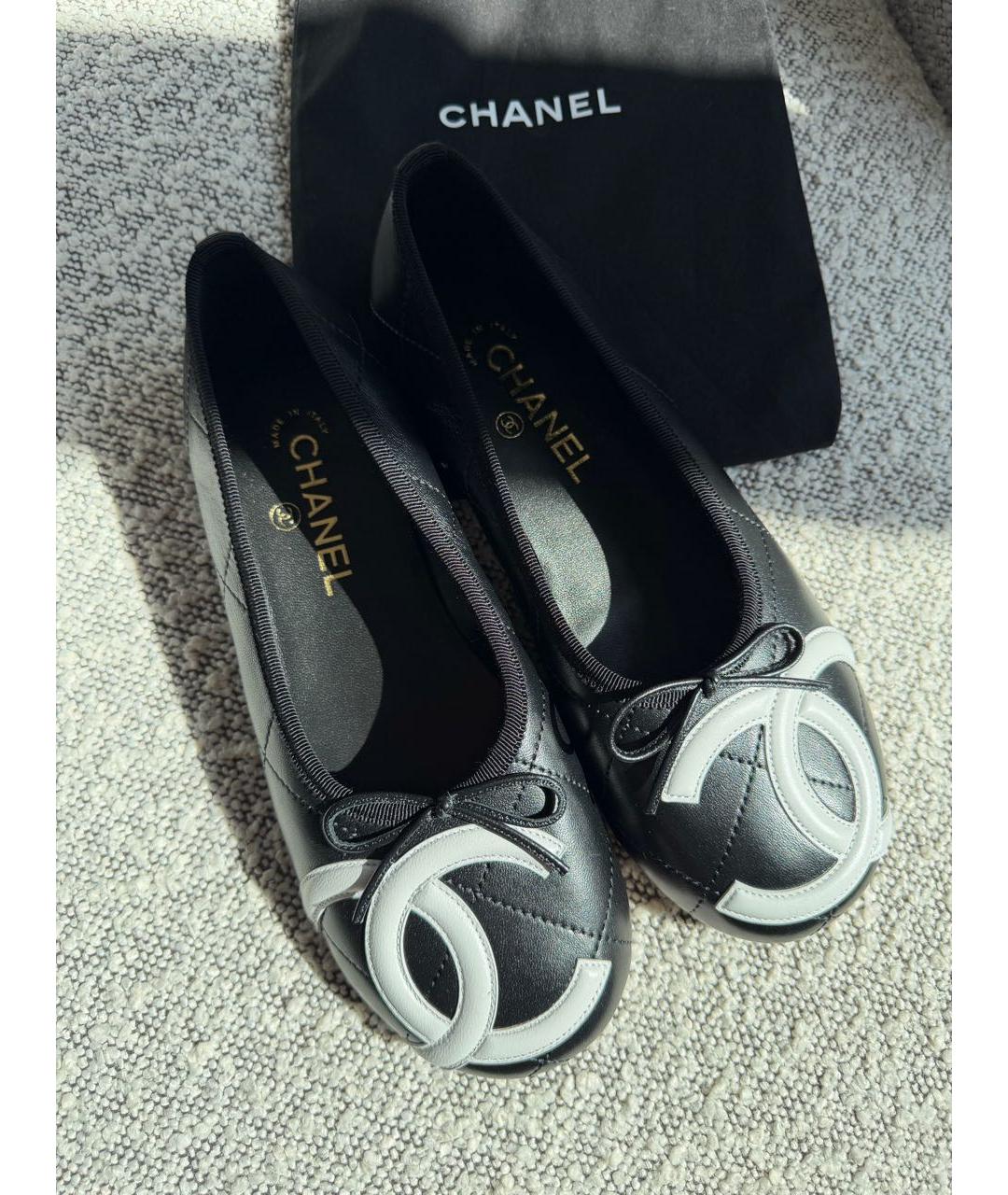 CHANEL Черные кожаные балетки, фото 2