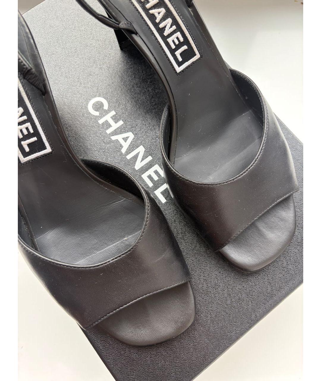 CHANEL Черные кожаные босоножки, фото 2