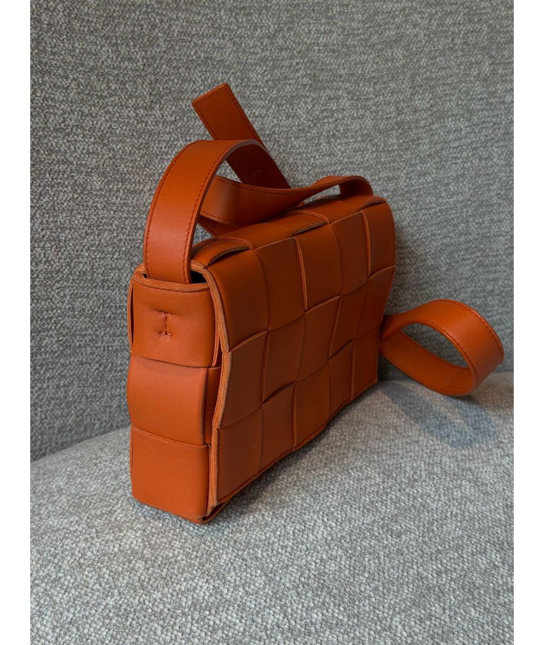BOTTEGA VENETA Оранжевая кожаная сумка через плечо, фото 2