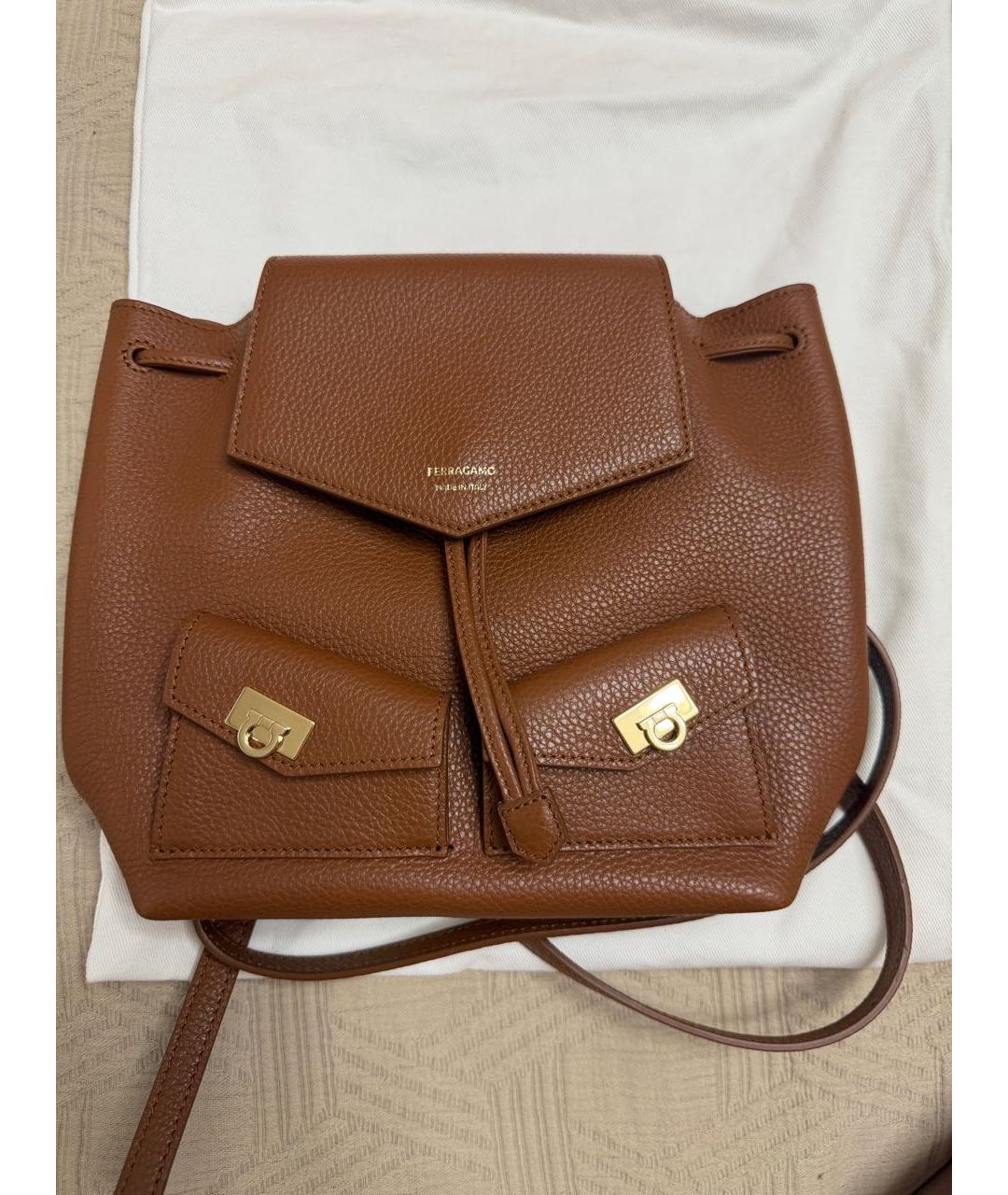 FERRAGAMO Коричневый кожаный рюкзак, фото 9