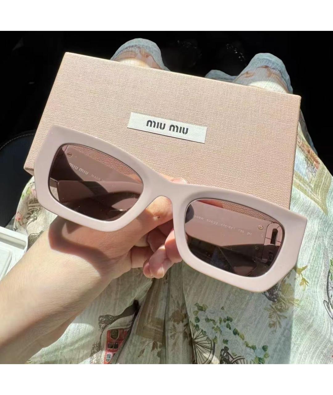 MIU MIU Розовые пластиковые солнцезащитные очки, фото 8