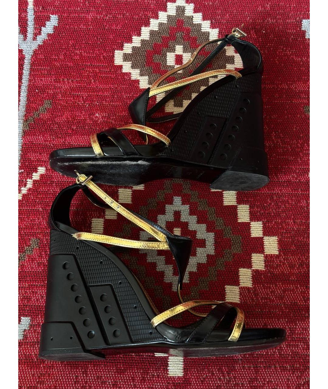 PRADA Черные кожаные туфли, фото 2
