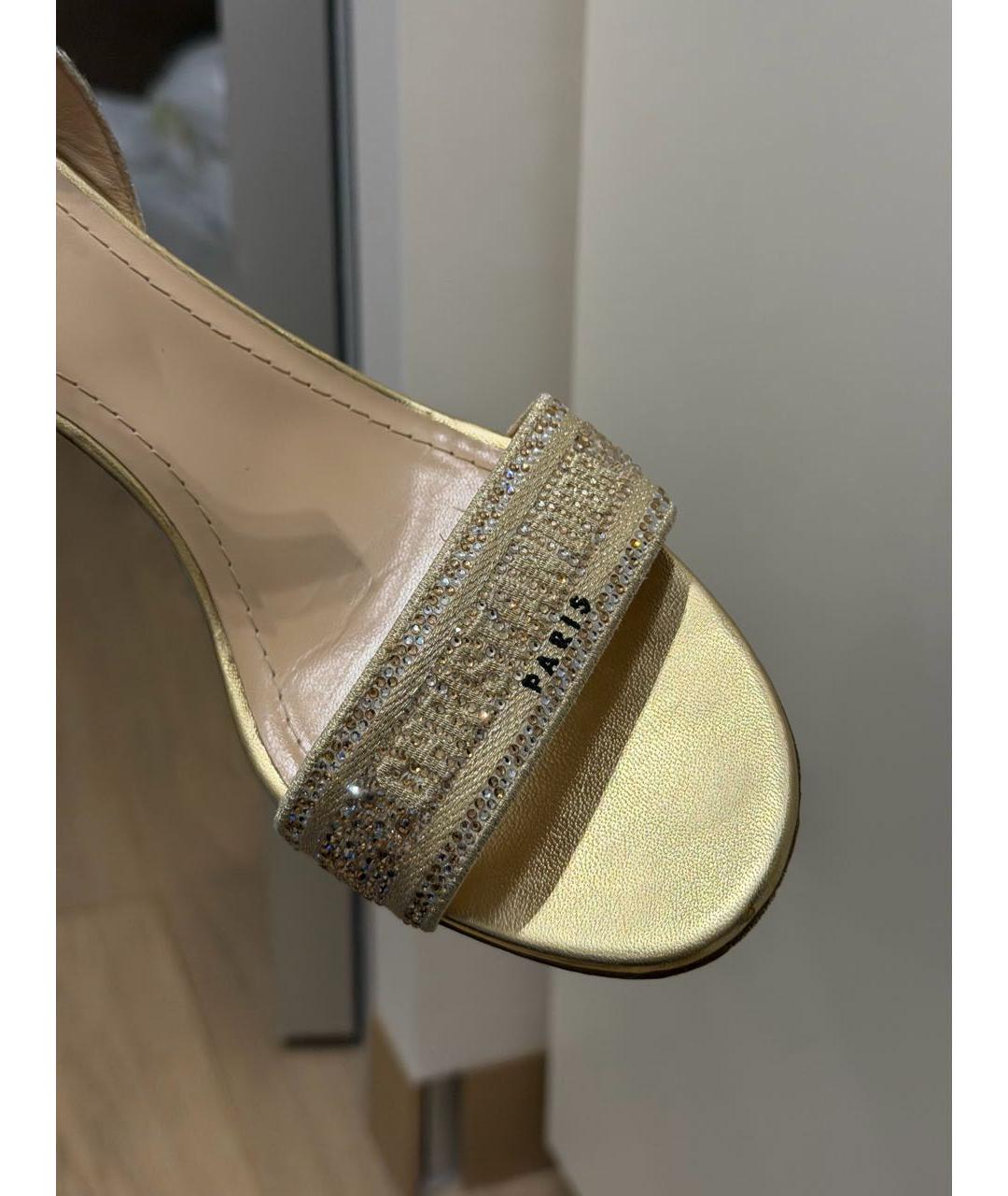 CHRISTIAN DIOR Золотые босоножки, фото 5
