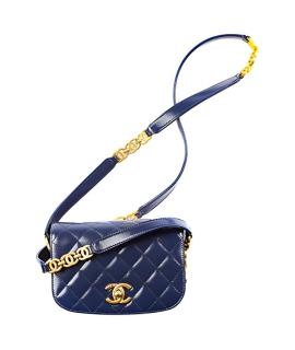 CHANEL Сумка через плечо