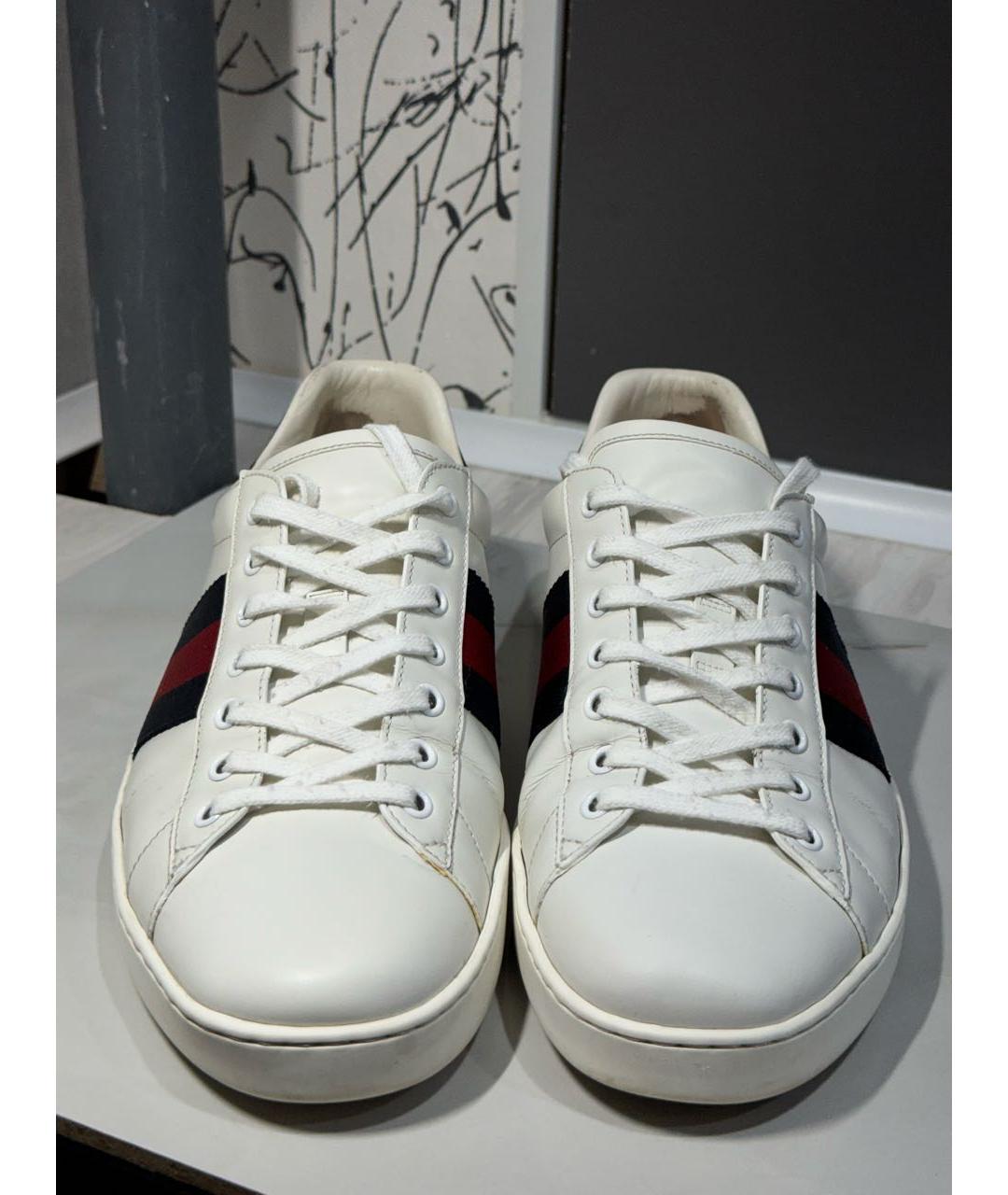 GUCCI Белые кожаные низкие кроссовки / кеды, фото 2