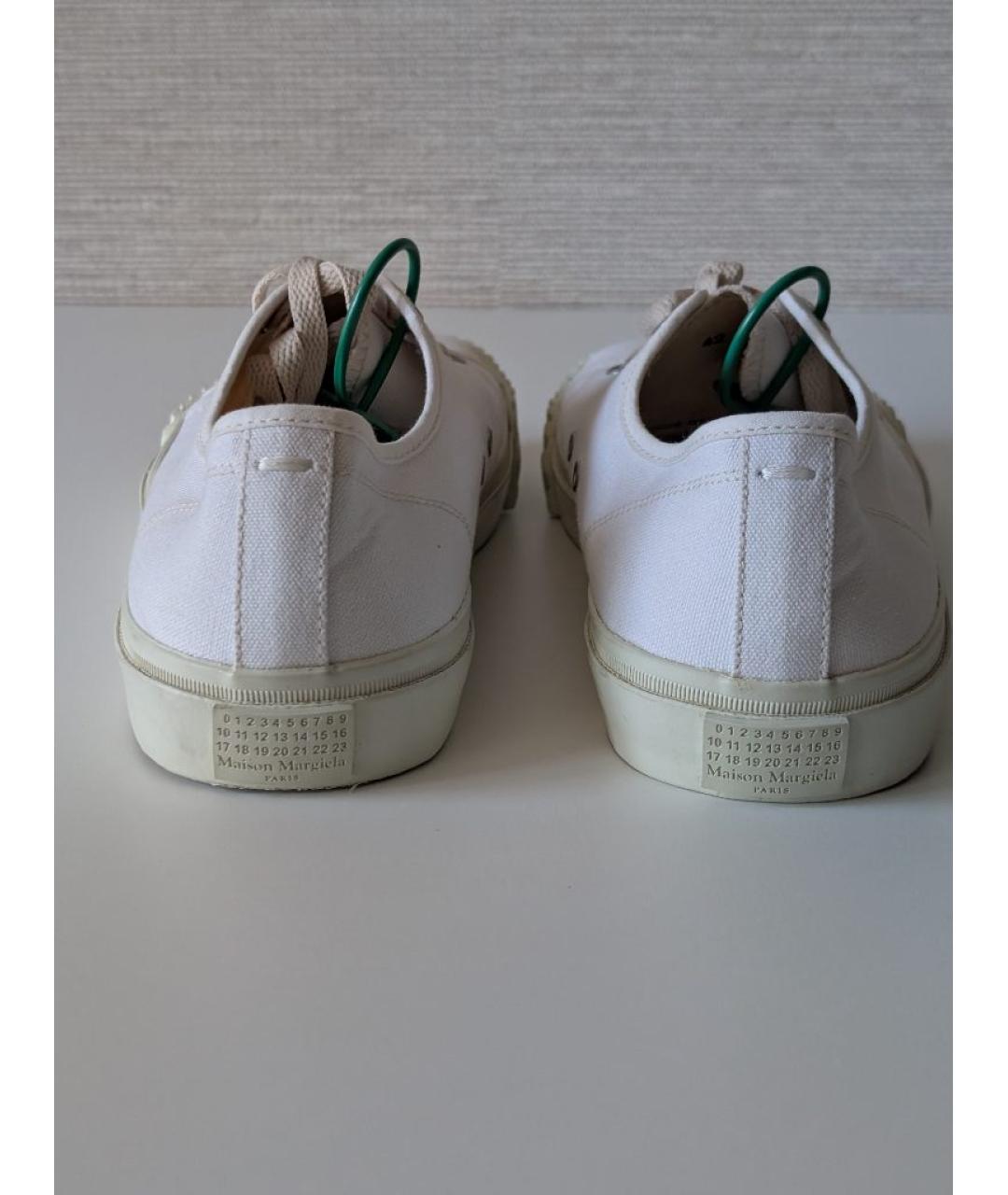 MAISON MARGIELA Белые текстильные низкие кроссовки / кеды, фото 2