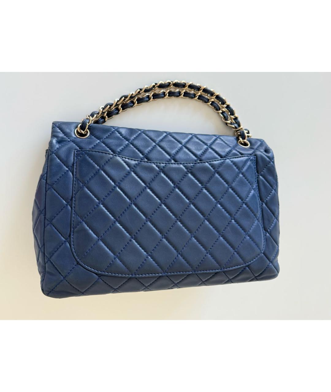CHANEL Темно-синяя кожаная сумка через плечо, фото 5