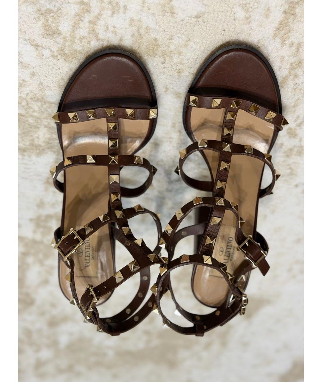 VALENTINO Коричневые кожаные босоножки, фото 3