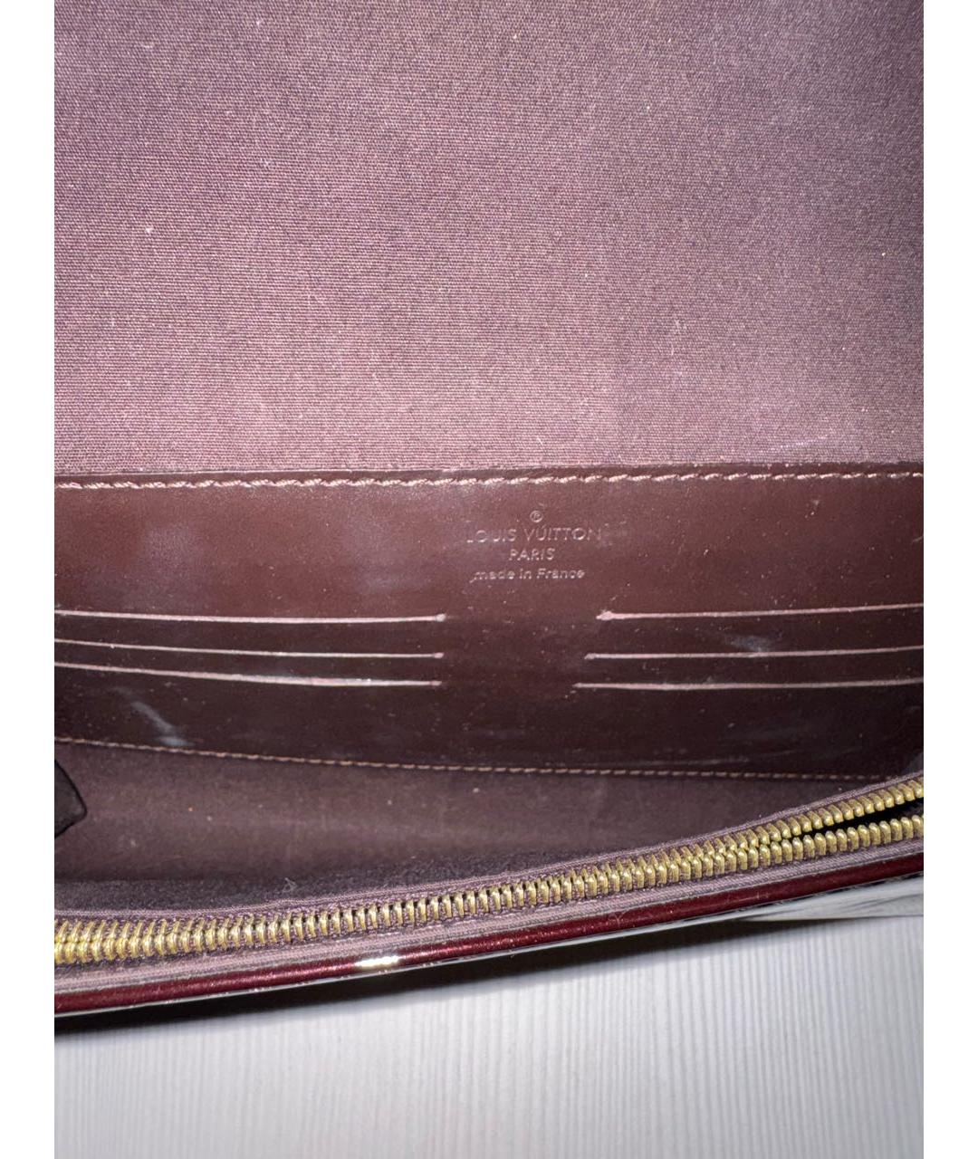 LOUIS VUITTON Бордовая сумка через плечо из лакированной кожи, фото 3