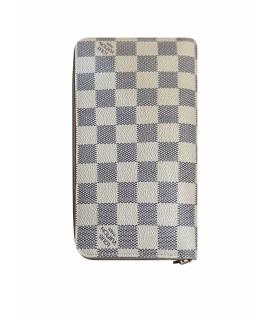 LOUIS VUITTON Кошелек