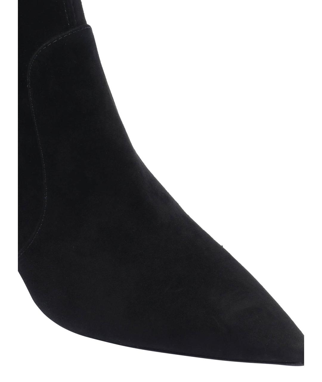 STUART WEITZMAN Черные замшевые ботильоны, фото 4