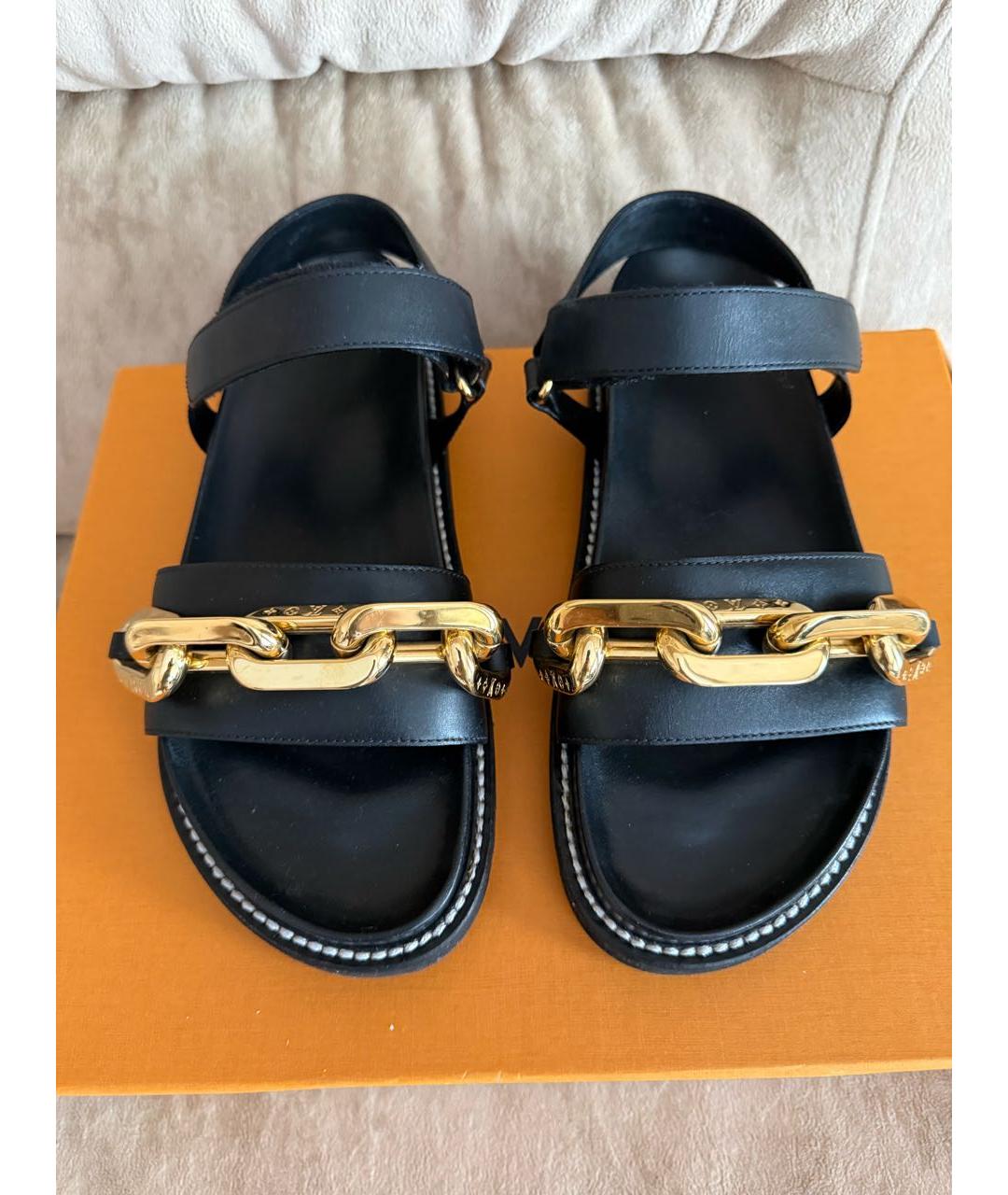 LOUIS VUITTON Черные кожаные сандалии, фото 2