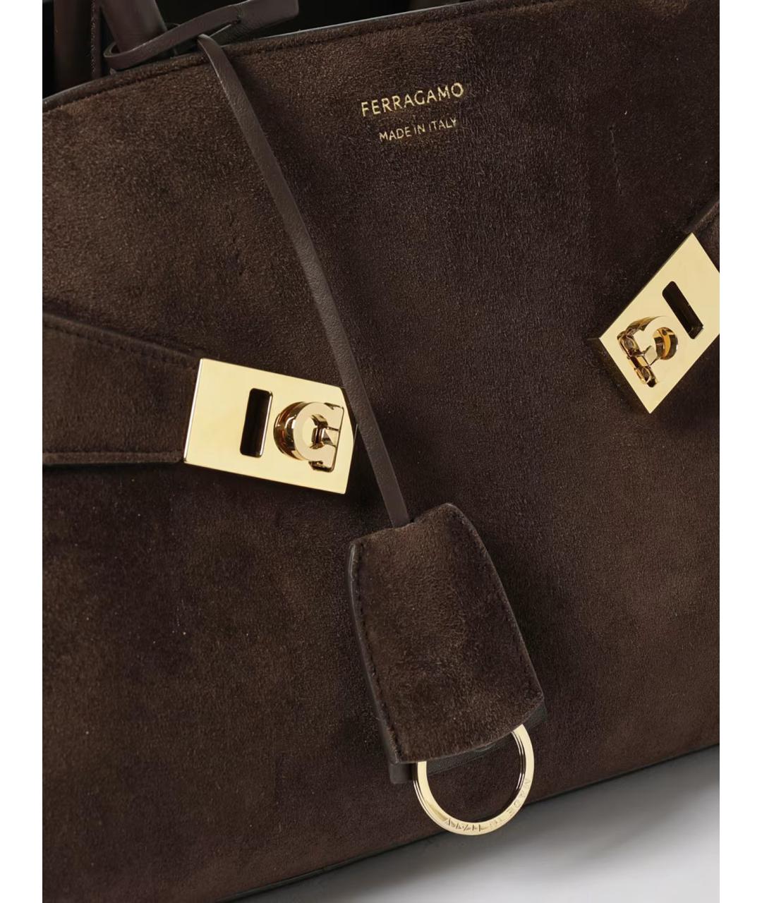 FERRAGAMO Коричневая замшевая сумка с короткими ручками, фото 4