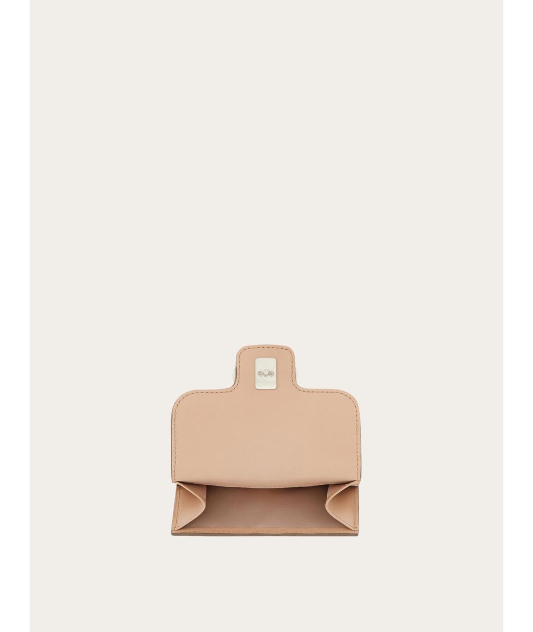 FERRAGAMO Бежевый кожаный кошелек, фото 5