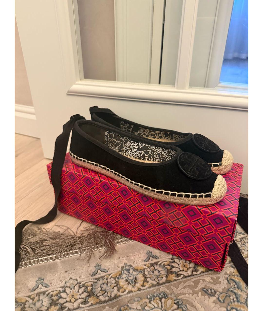 TORY BURCH Черные замшевые балетки, фото 2
