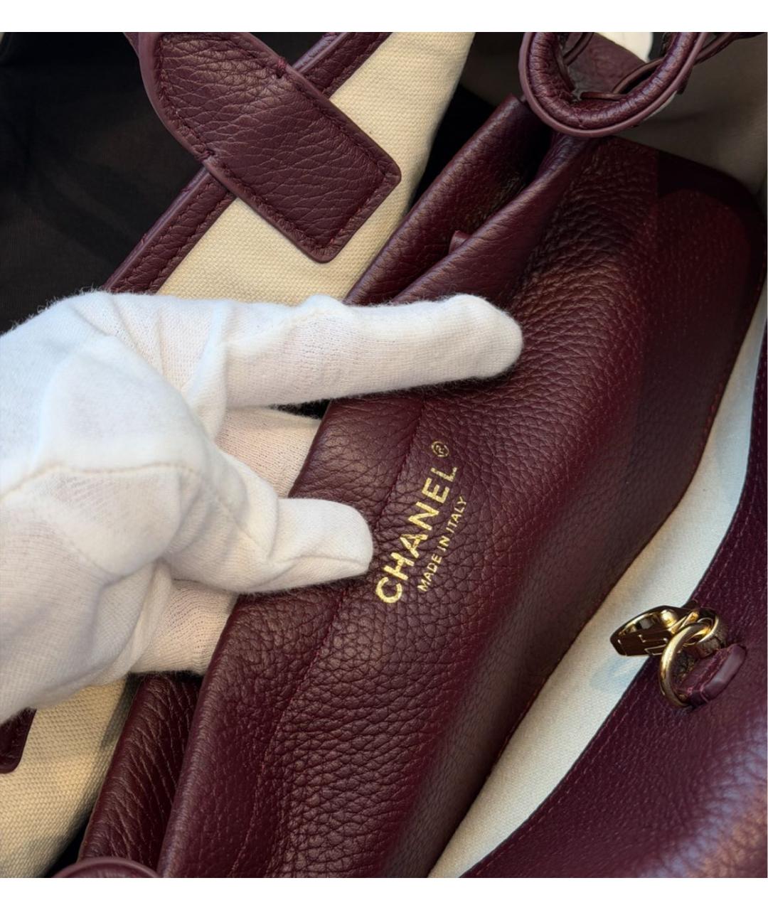 CHANEL Бордовая кожаная сумка с короткими ручками, фото 5