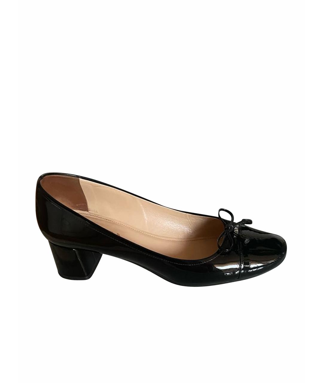 PRADA Черные туфли из лакированной кожи, фото 1