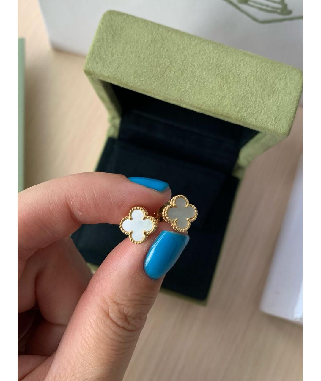 VAN CLEEF & ARPELS Белые серьги из желтого золота, фото 7