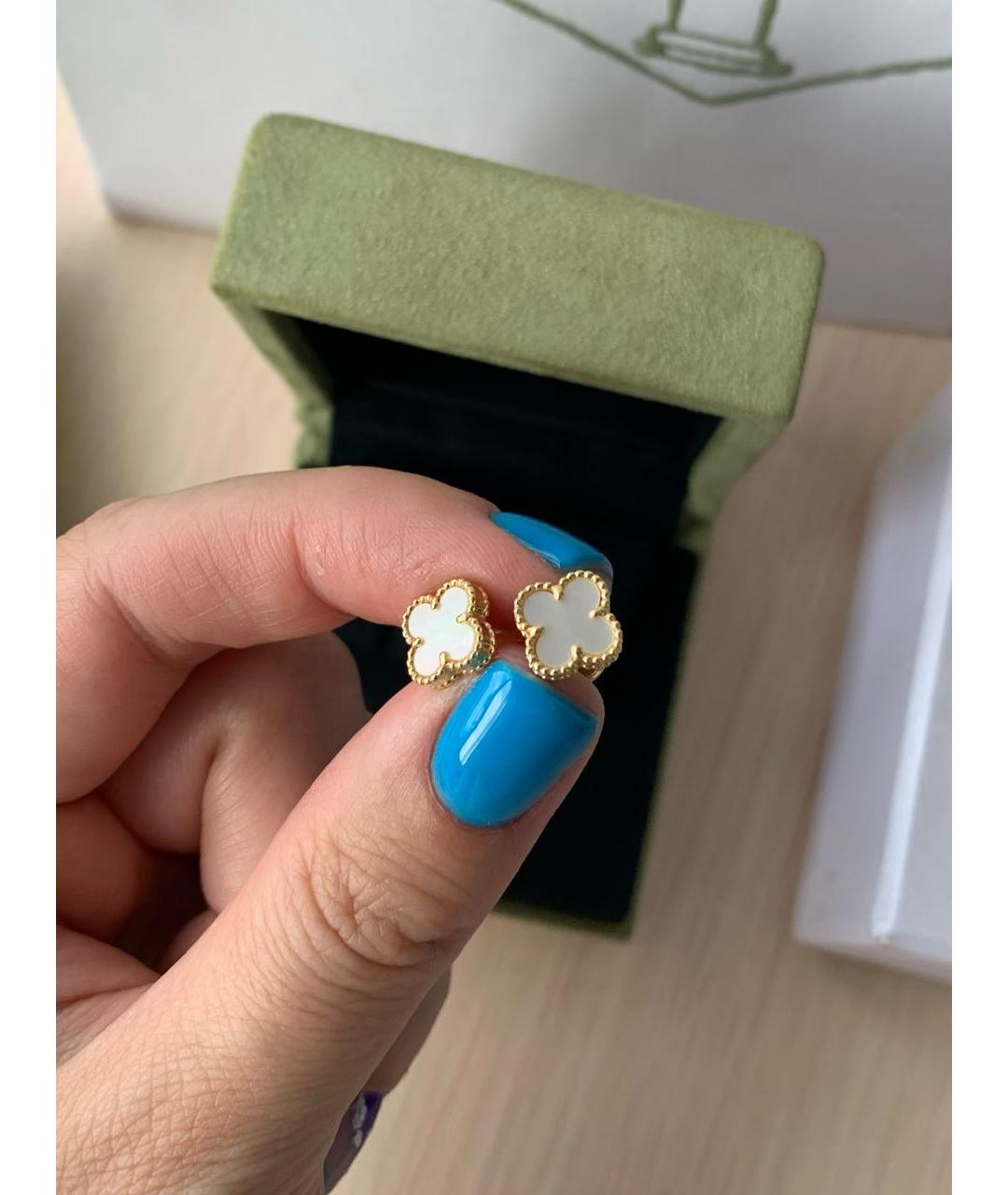 VAN CLEEF & ARPELS Белые серьги из желтого золота, фото 4