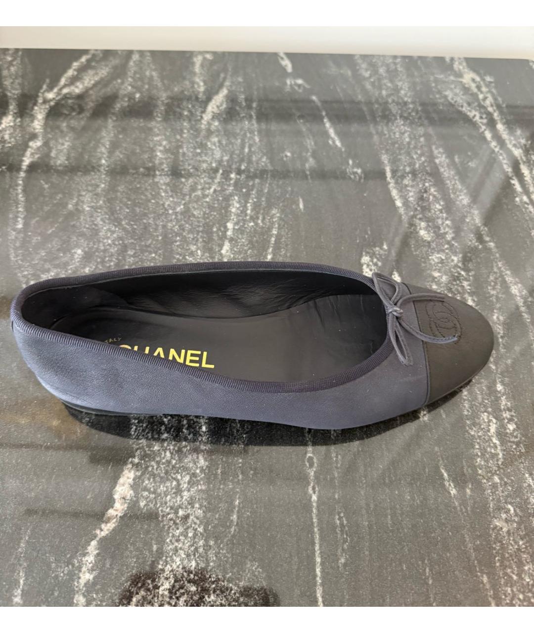 CHANEL Темно-синие кожаные балетки, фото 7