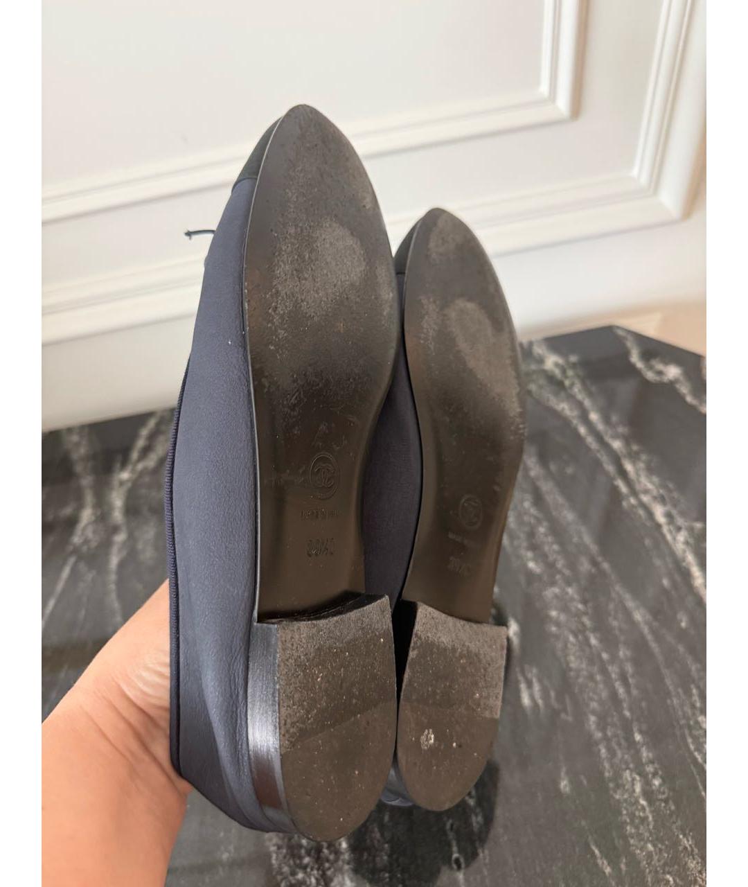 CHANEL Темно-синие кожаные балетки, фото 6