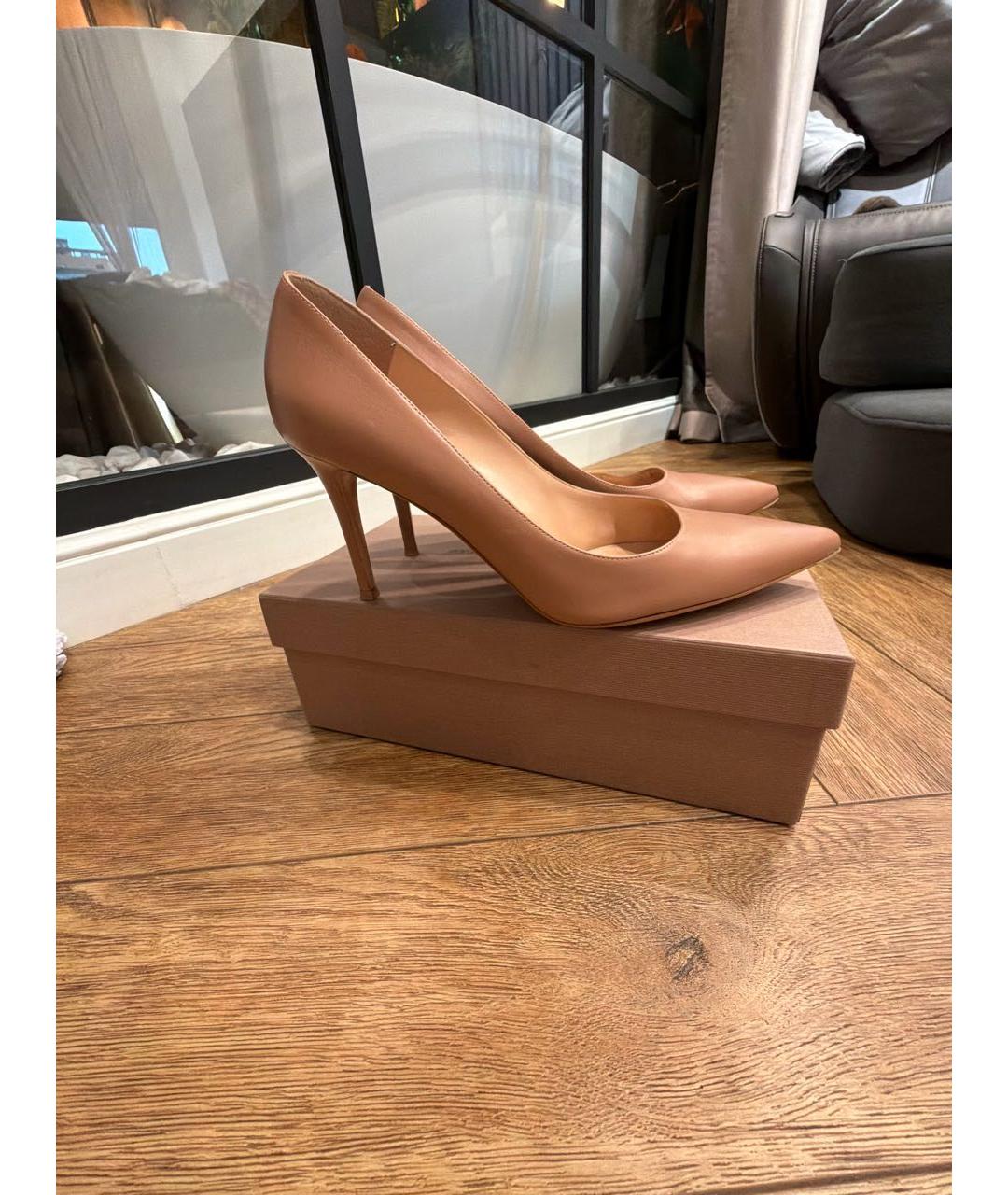 GIANVITO ROSSI Белые кожаные туфли, фото 3