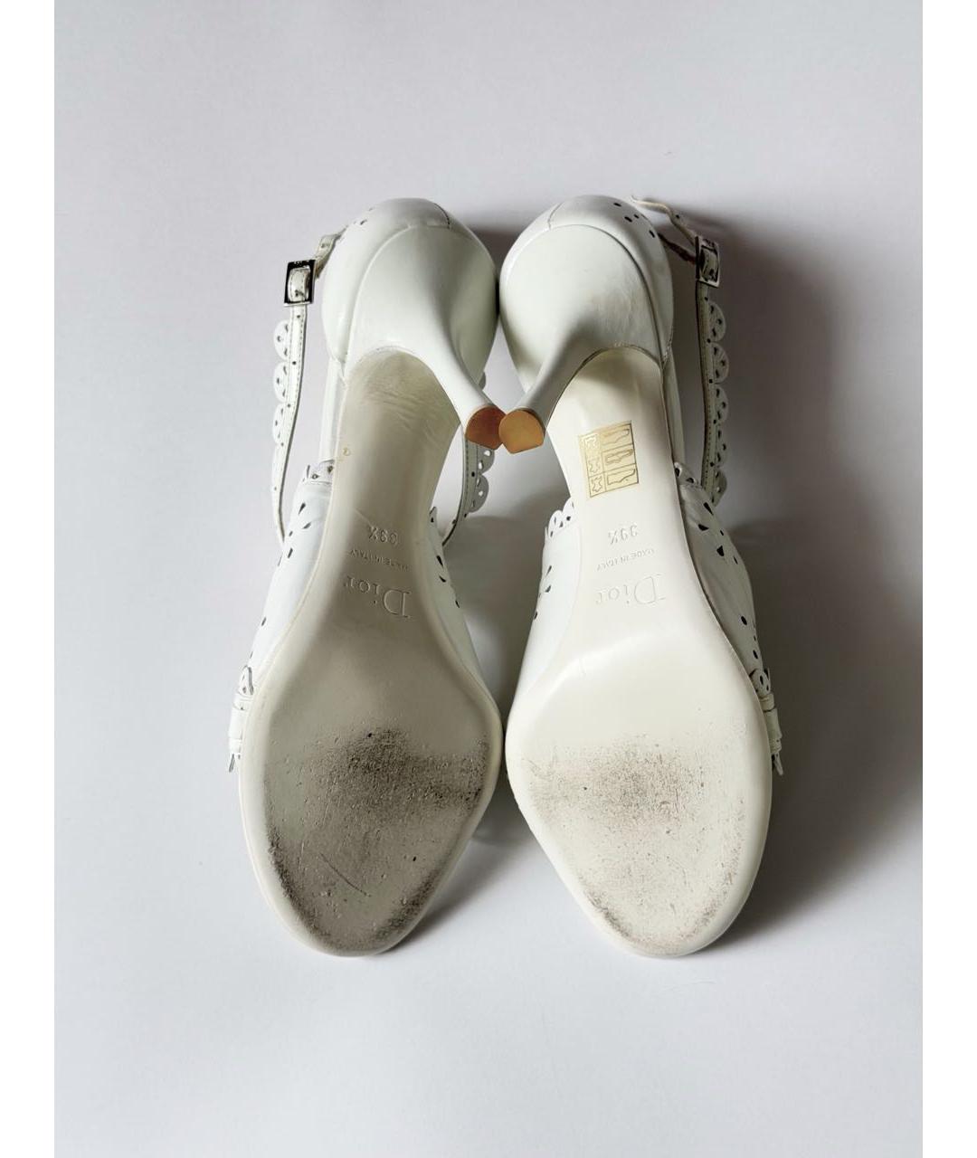 CHRISTIAN DIOR Белые кожаные босоножки, фото 4