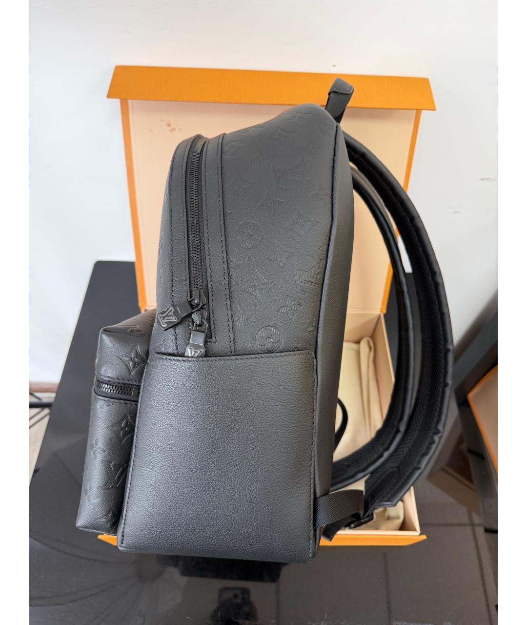 LOUIS VUITTON Черный кожаный рюкзак, фото 6