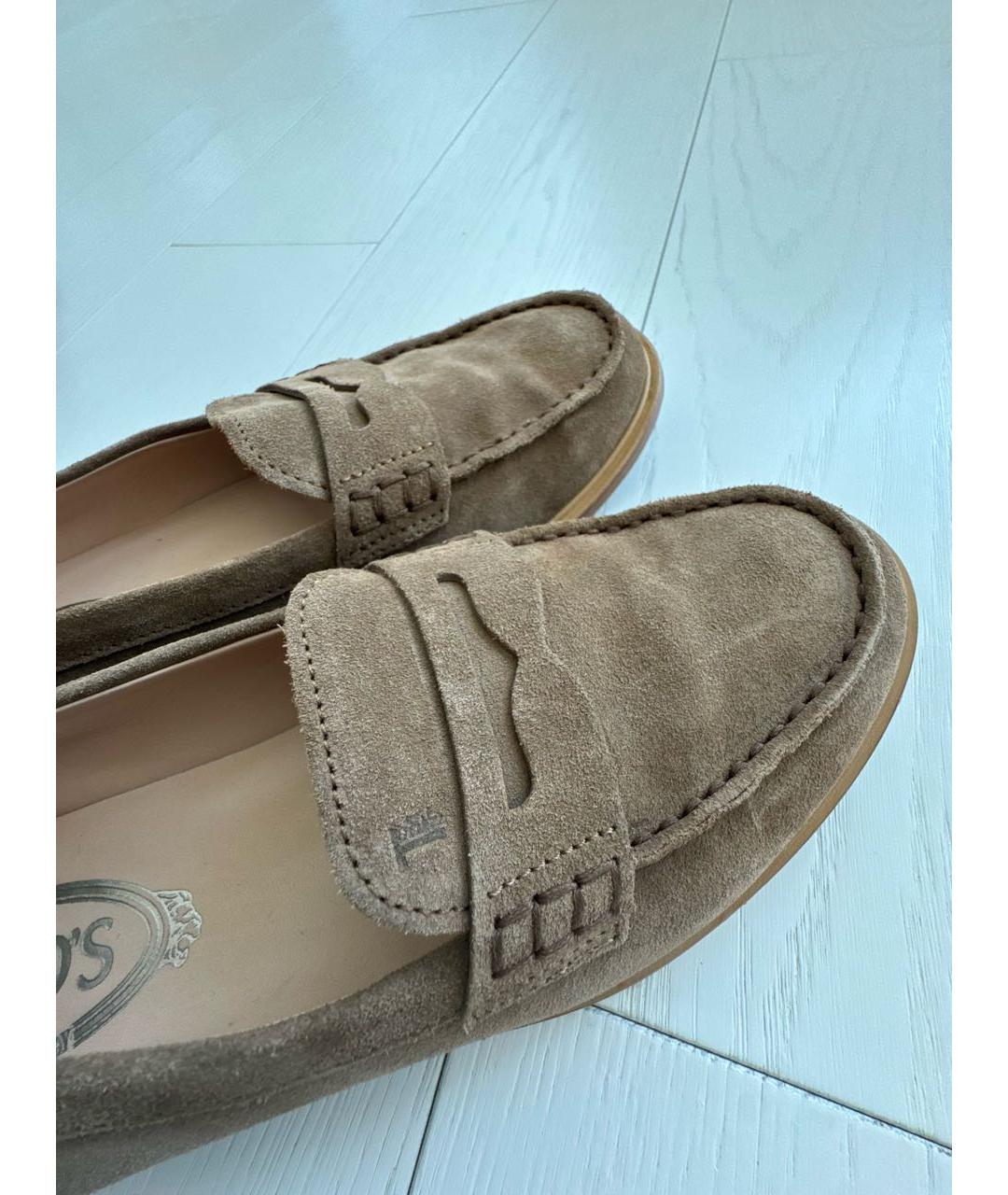 TOD'S Бежевые замшевые лоферы, фото 5