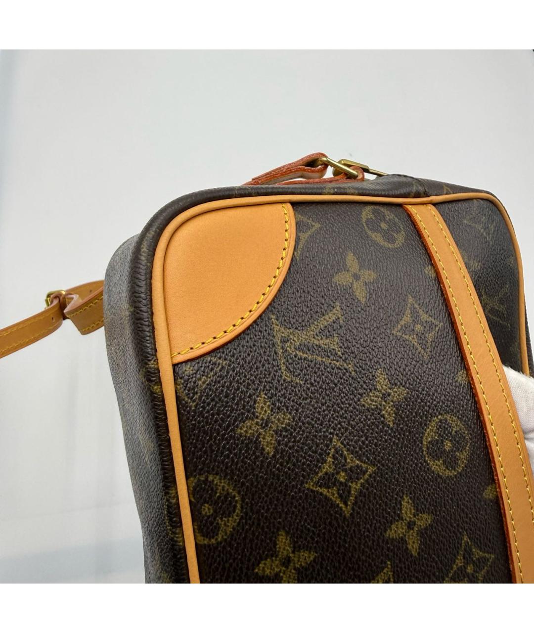 LOUIS VUITTON Кожаная поясная сумка, фото 4