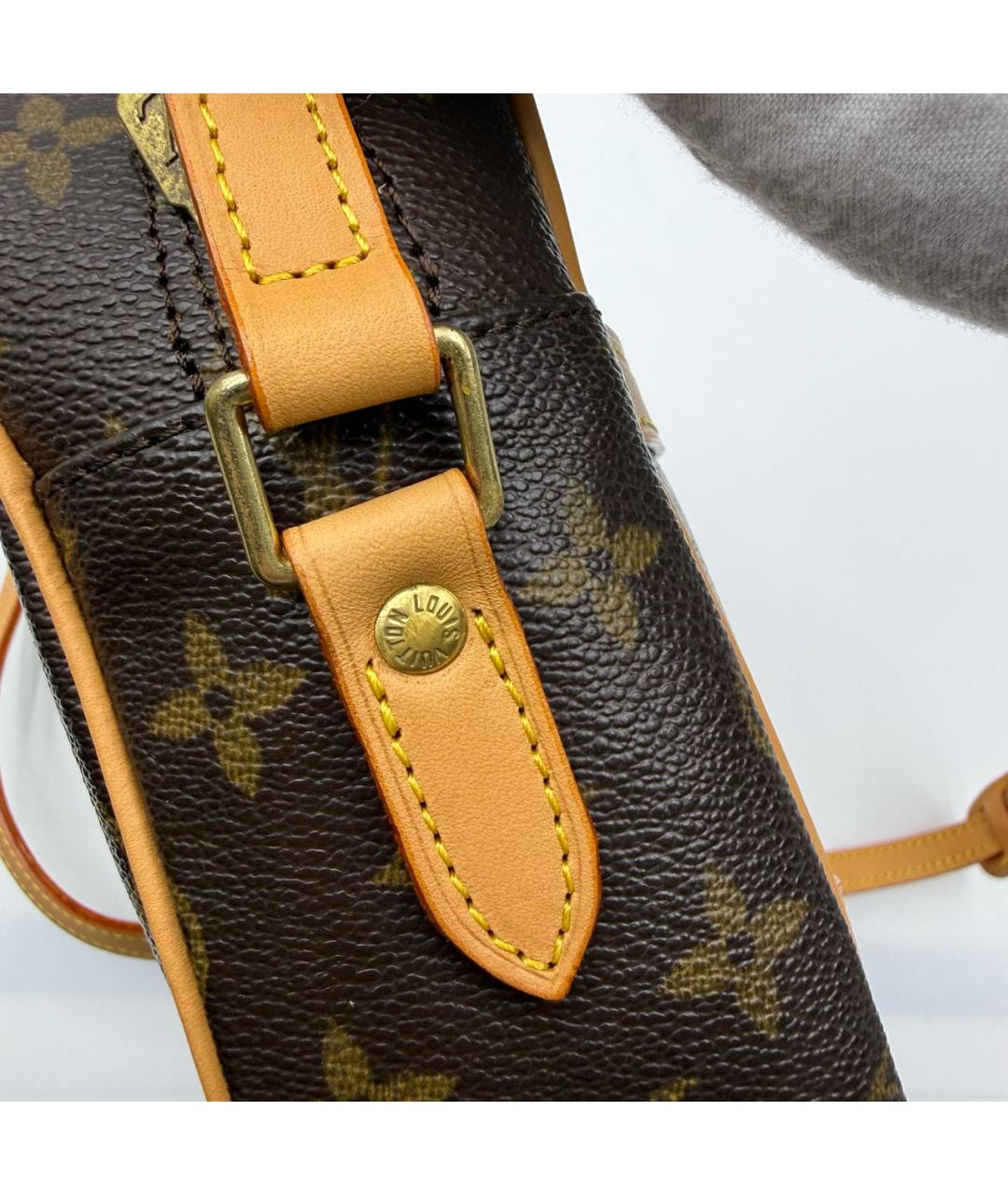 LOUIS VUITTON Кожаная поясная сумка, фото 7