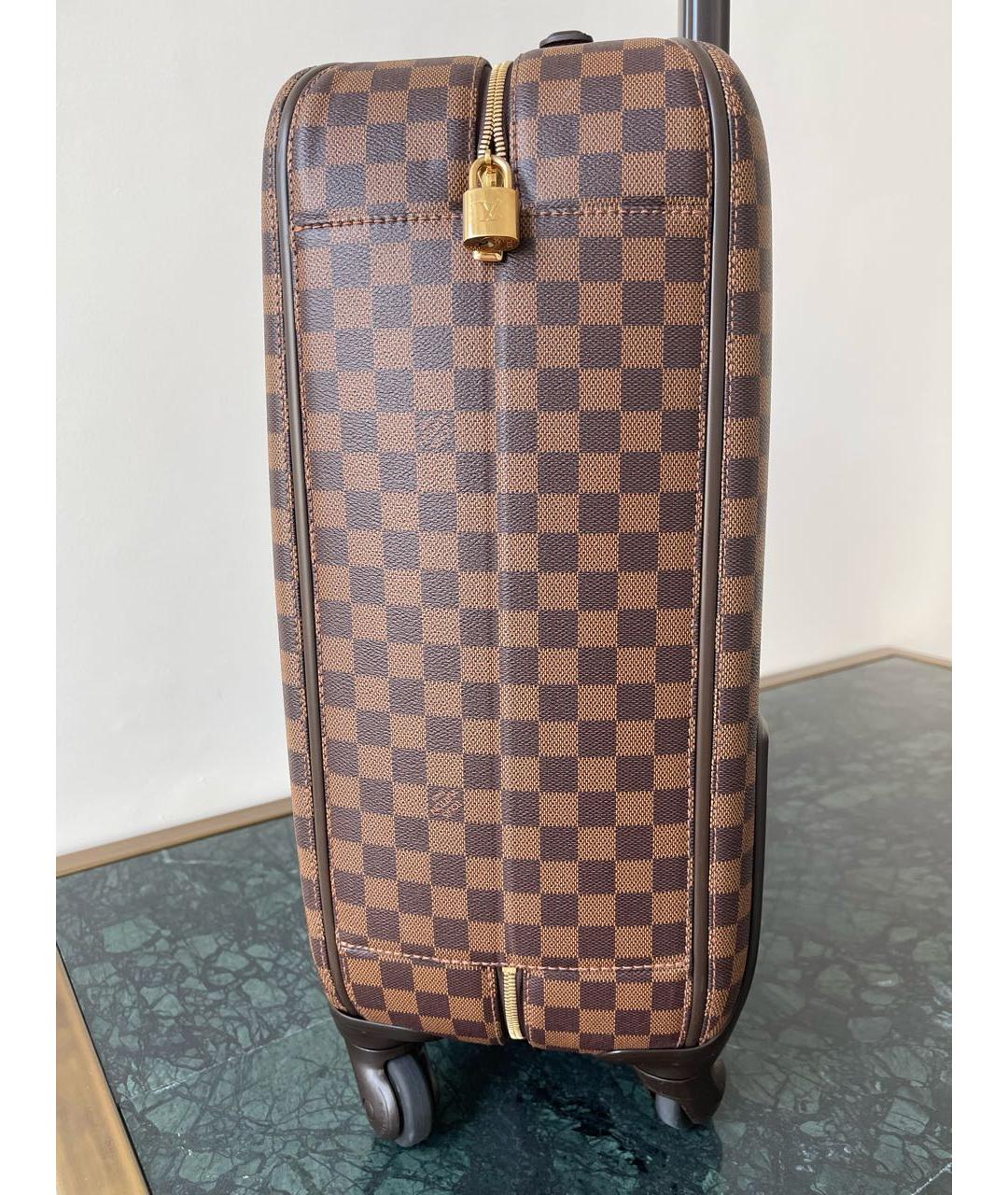 LOUIS VUITTON Коричневый чемодан, фото 5