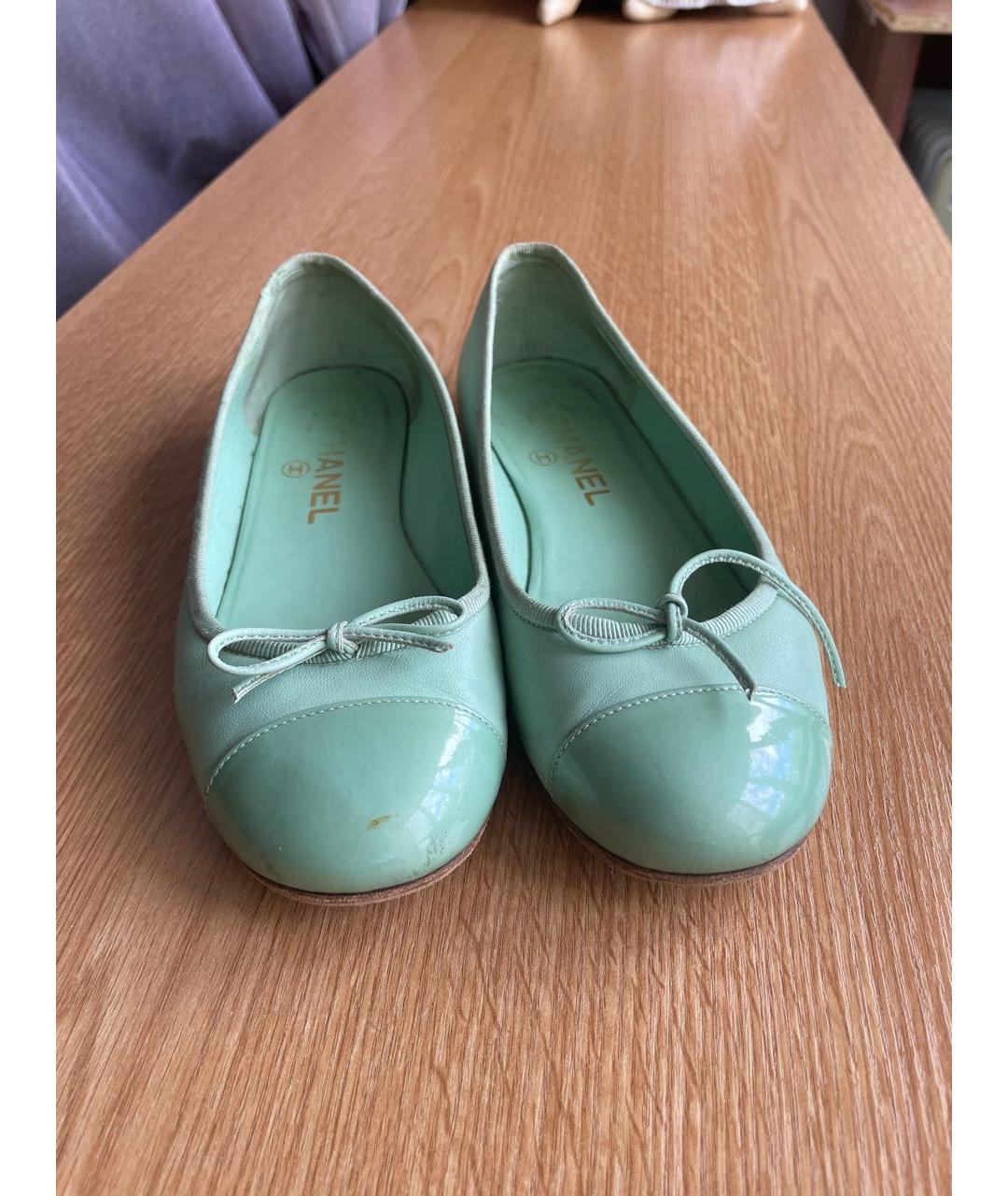 CHANEL Бирюзовые кожаные балетки, фото 2
