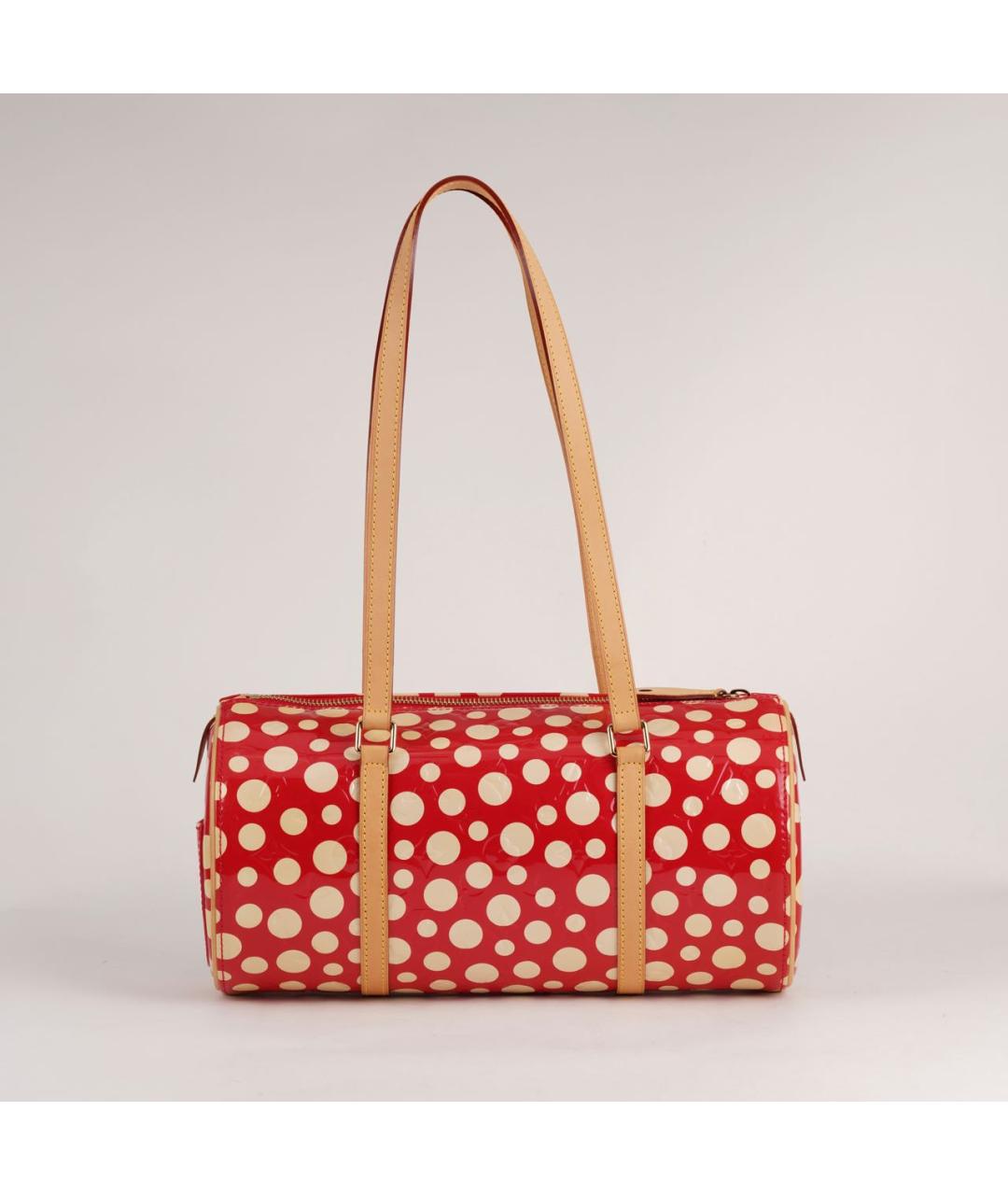 LOUIS VUITTON Красная сумка с короткими ручками из лакированной кожи, фото 3