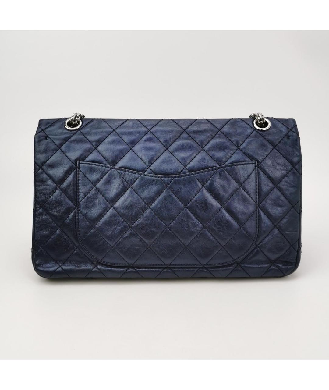 CHANEL Темно-синяя кожаная сумка через плечо, фото 3