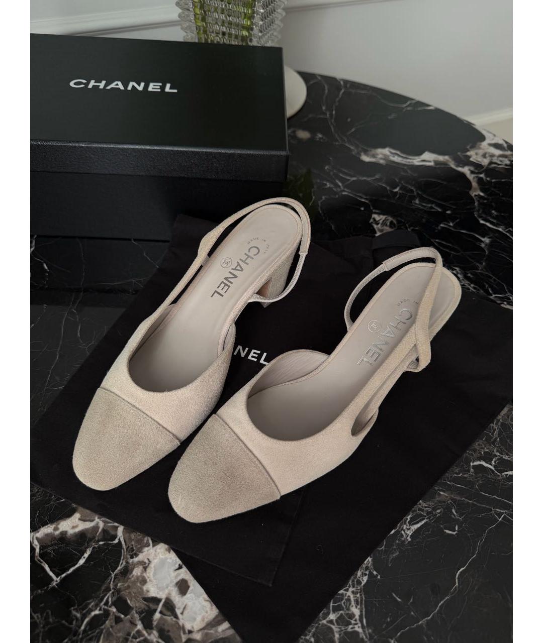 CHANEL Бежевые замшевые туфли, фото 3
