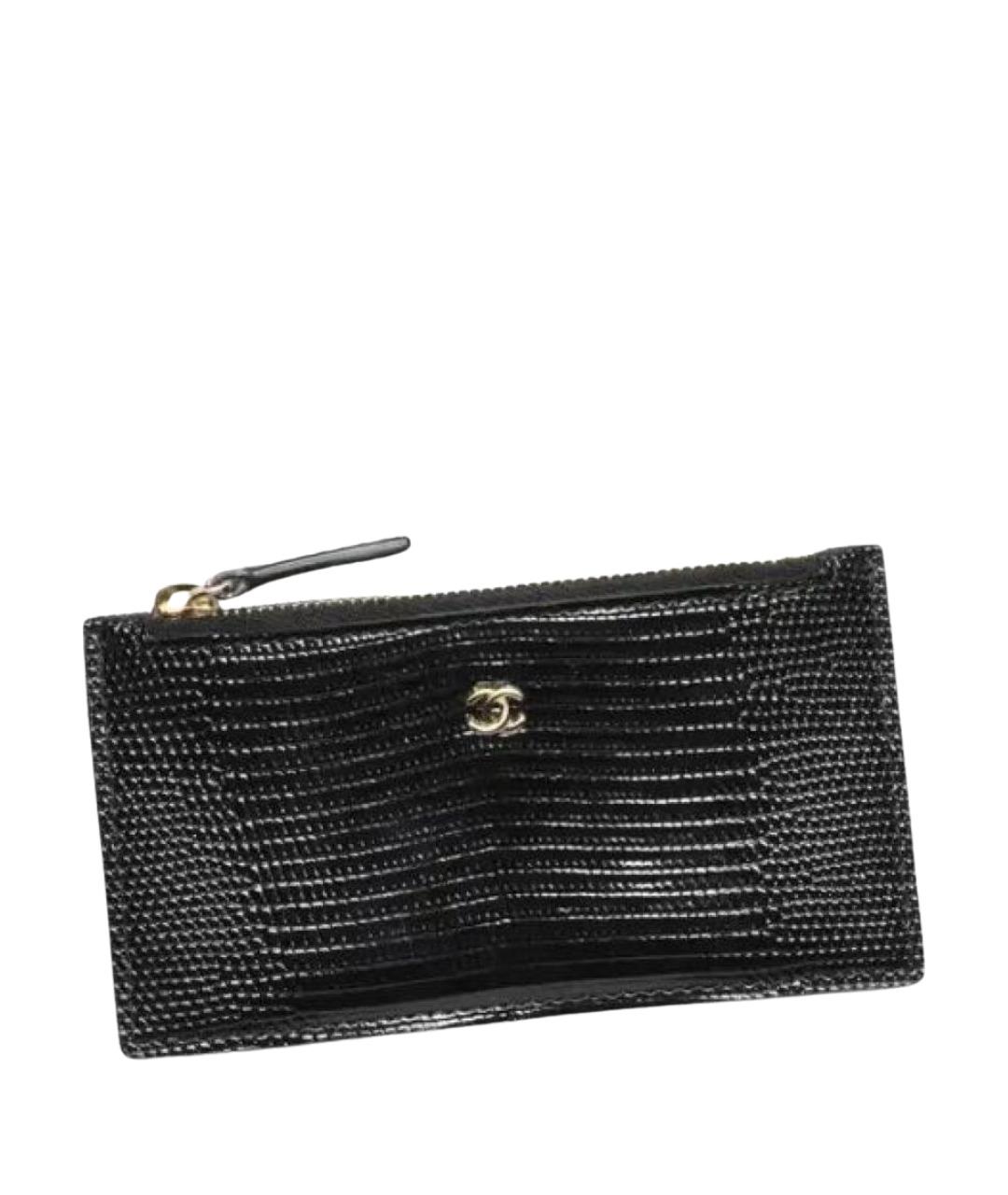 CHANEL Черный кошелек из лакированной кожи, фото 1