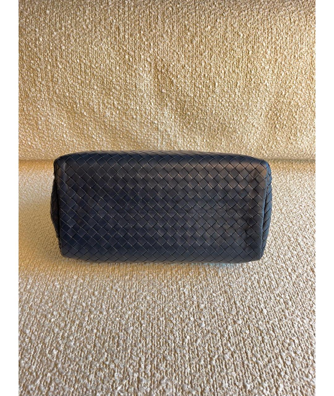 BOTTEGA VENETA Темно-синяя кожаная сумка с короткими ручками, фото 6