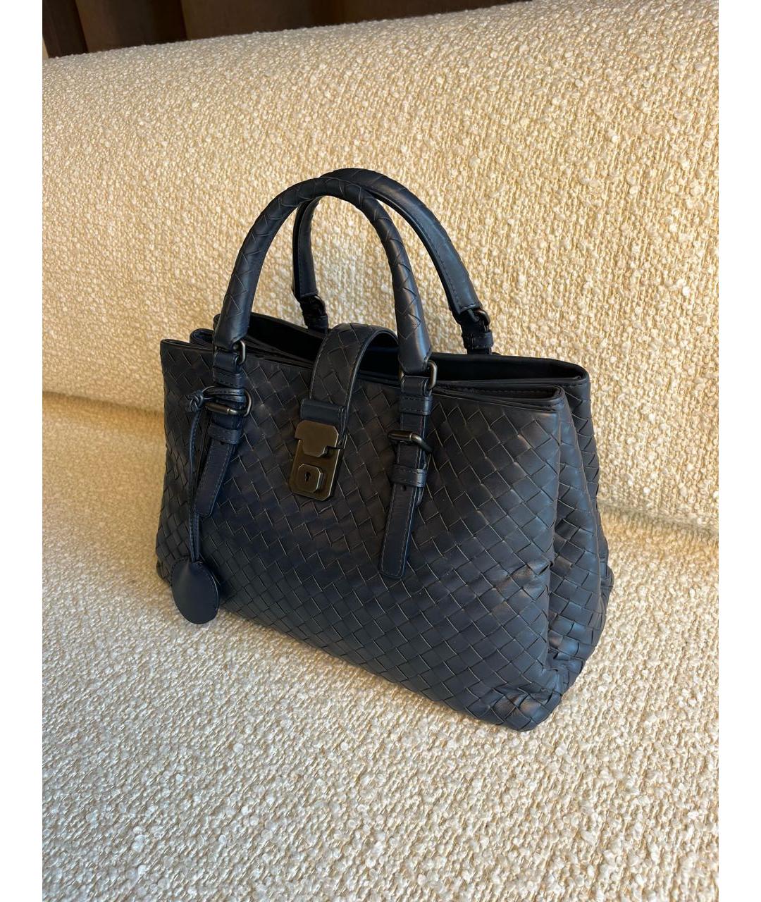 BOTTEGA VENETA Темно-синяя кожаная сумка с короткими ручками, фото 5