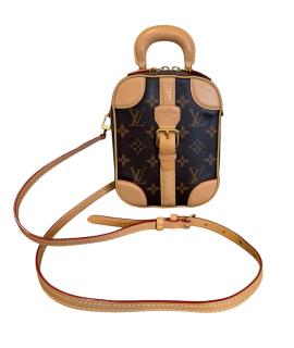 LOUIS VUITTON Сумка через плечо