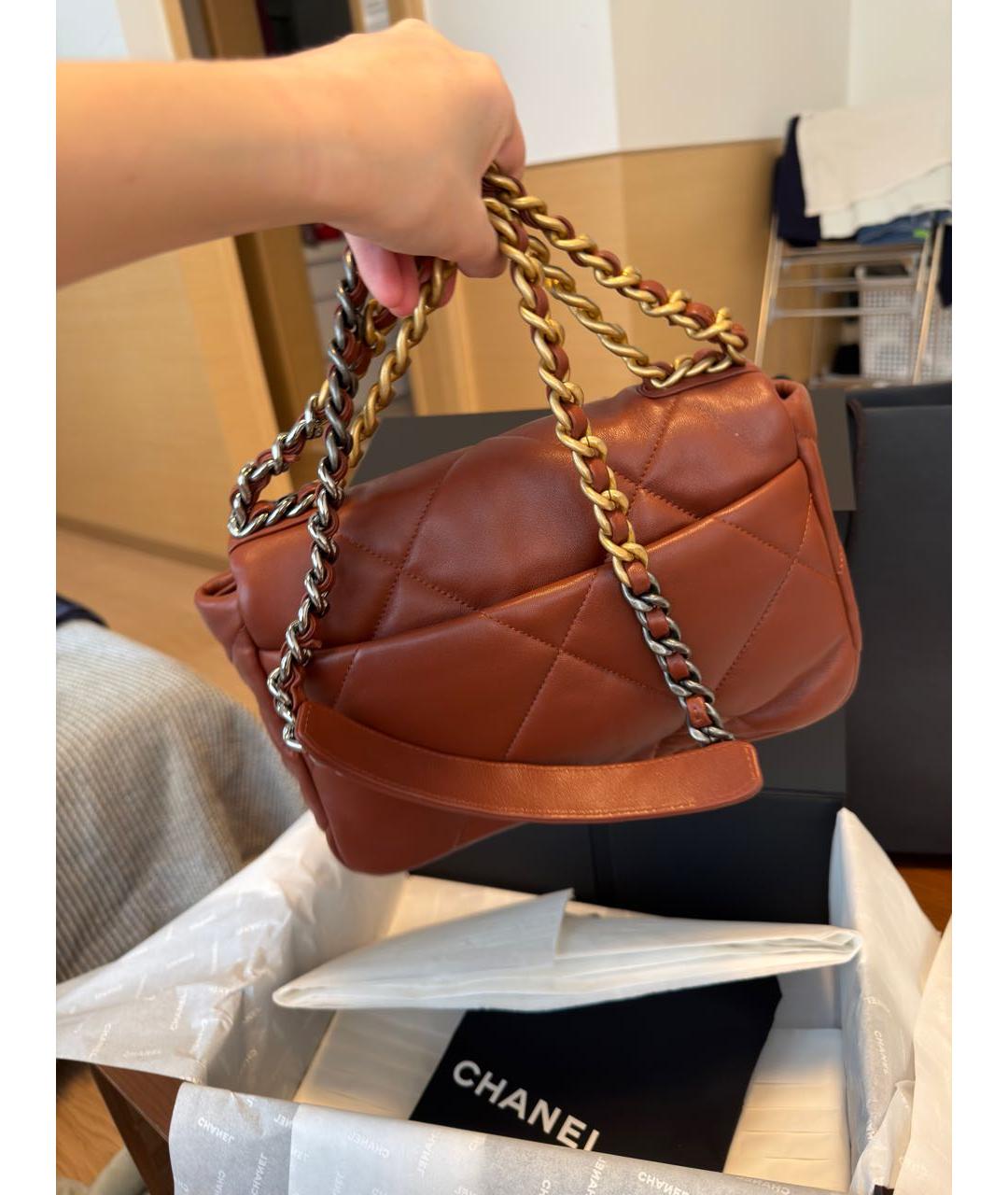 CHANEL Коричневая кожаная сумка через плечо, фото 3