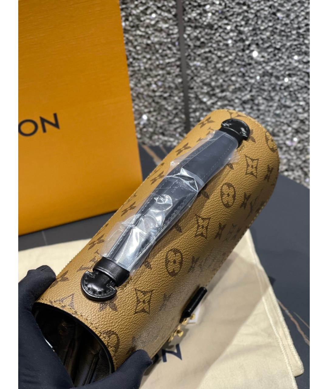 LOUIS VUITTON Коричневая сумка через плечо из искусственной кожи, фото 6