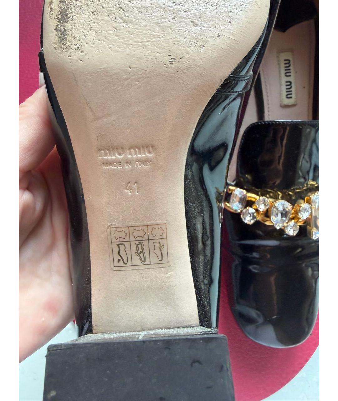 MIU MIU Черные туфли из лакированной кожи, фото 3
