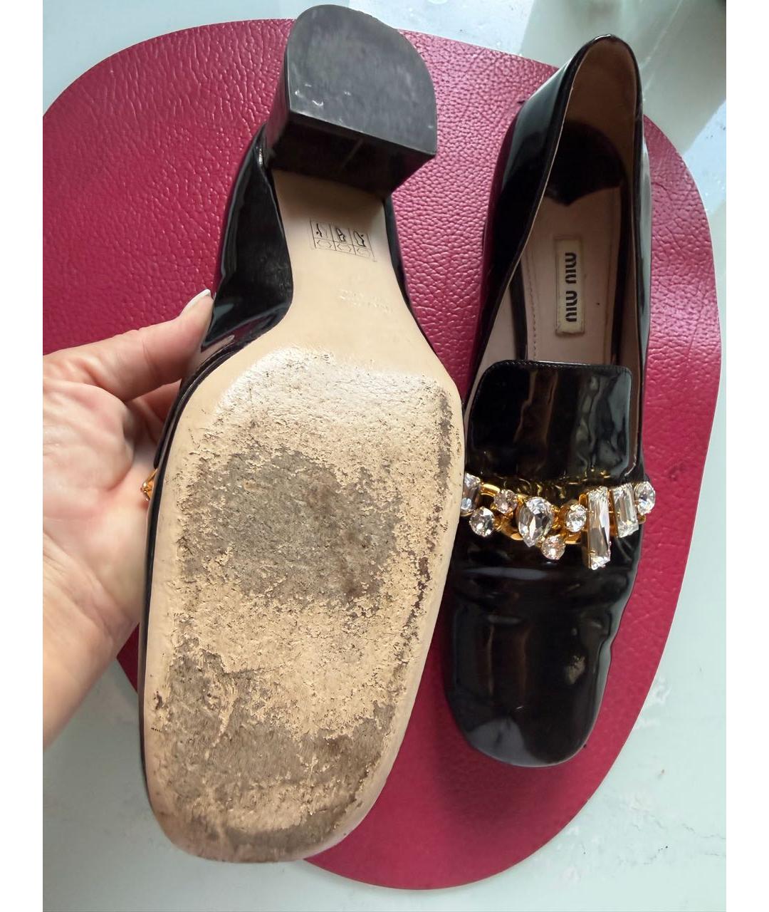 MIU MIU Черные туфли из лакированной кожи, фото 4