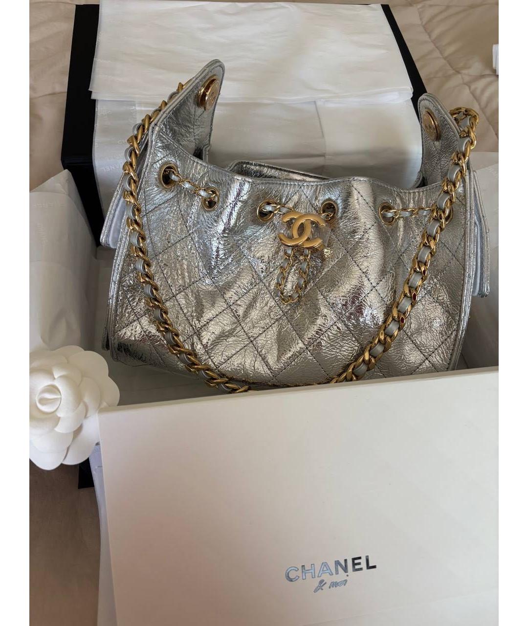 CHANEL Серебряная кожаная сумка через плечо, фото 2